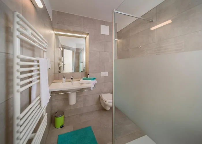 Elly Hotel apartamentowy 4*