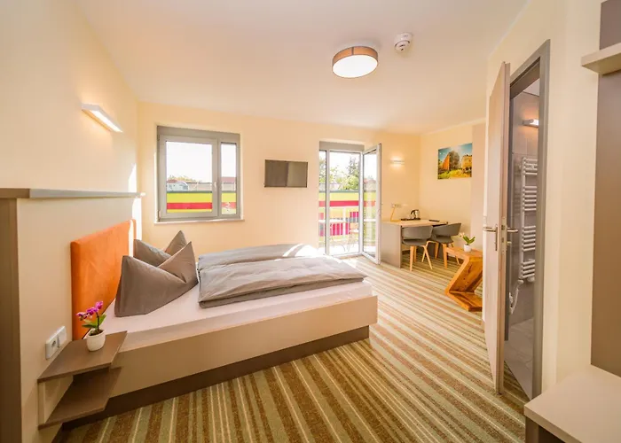 Hotel apartamentowy Elly 4*